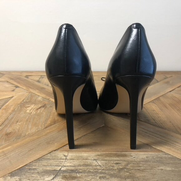 Nine West Black Heel with Patent Leather Toe - Picture 3 of 7